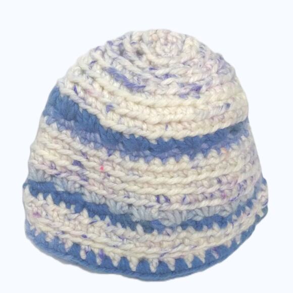 NEW Crochet Newsboy Flower Hat Hand Crafted Blue Cream Colors Brim Warm Beanie - Picture 8 of 10